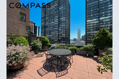 10 Mitchell Place #9F, New York City, NY 10017 - Photo 9