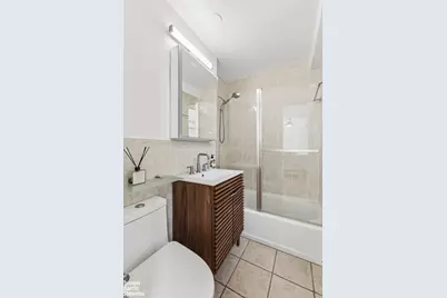 201 E 37th Street #5A, New York City, NY 10016 - Photo 9