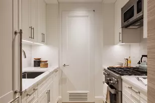 400 E 84th St, New York City, NY 10028 - Photo 5