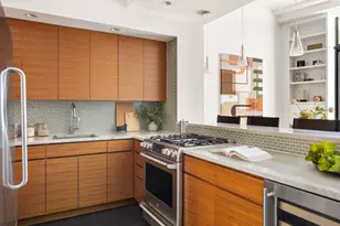 130 Barrow St, New York City, NY 10014 - Photo 5
