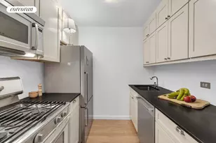 225 W 83rd St, New York City, NY 10024 - Photo 3