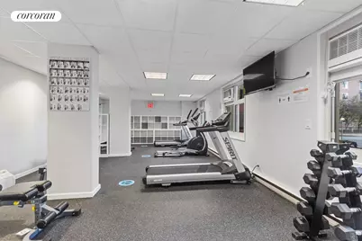 555 Main Street #1602, New York City, NY 10044 - Photo 13