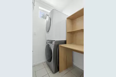 77-15 Kew Forest Lane, New York City, NY 11375 - Photo 11