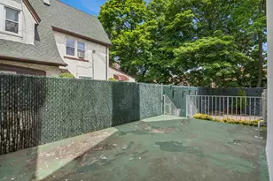 77-15 Kew Forest Ln, New York City, NY 11375 - Photo 21
