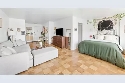 205 W End Avenue #16F, New York City, NY 10023 - Photo 3
