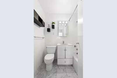 205 W End Avenue #16F, New York City, NY 10023 - Photo 5