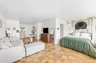 205 West End Ave, New York City, NY 10023 - Photo 3