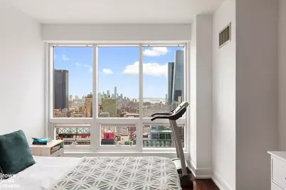 350 W 42nd Street #43F, New York City, NY 10036 - Photo 5