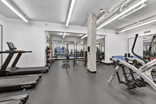 308 E 38th St, New York City, NY 10016 - Photo 11