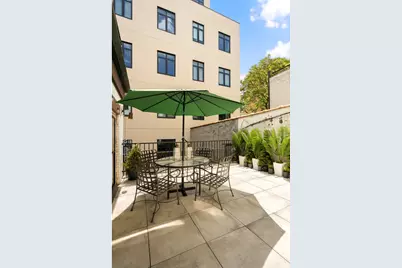 428 W 20th Street #2, New York City, NY 10011 - Photo 13