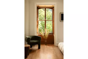 428 W 20th St, New York City, NY 10011 - Photo 3