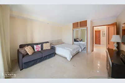 721 Fifth Avenue #36DE, New York City, NY 10022 - Photo 13