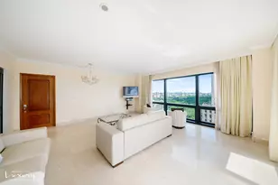 721 5th Ave, New York City, NY 10022 - Photo 5