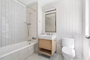 301 E 50th St, New York City, NY 10022 - Photo 9
