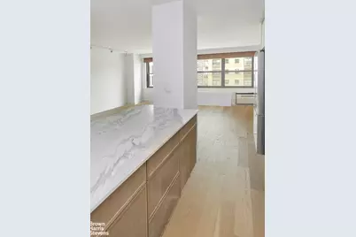 345 E 81st Street #14B, New York City, NY 10028 - Photo 5