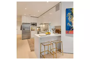 152 W 58th St, New York City, NY 10019 - Photo 9