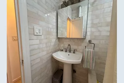 225 Bennett Avenue #1T, New York City, NY 10040 - Photo 9