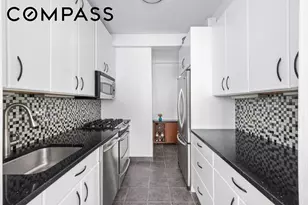 415 E 52nd St, New York, NY 10022 - Photo 5