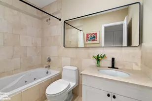 667 Degraw St, New York City, NY 11217 - Photo 9