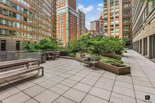 2 River Ter., New York, NY 10282 - Photo 17