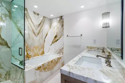 160 Central Park S #2501, New York, NY 10019 - Photo 11