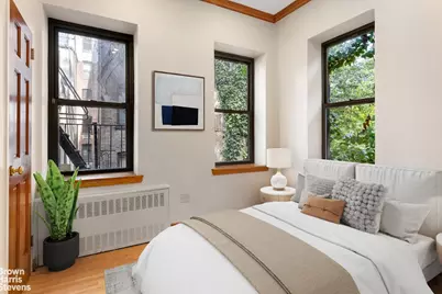 121 E 10th Street #2C, New York, NY 10003 - Photo 1