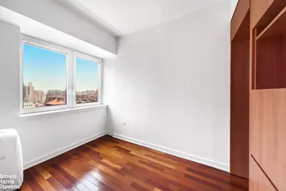 425 5th Avenue #31A, New York City, NY 10016 - Photo 11