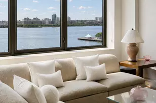 1 Morton Square, New York City, NY 10014 - Photo 5