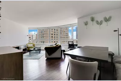 200 E 94th Street, New York City, NY 10128 - Photo 3