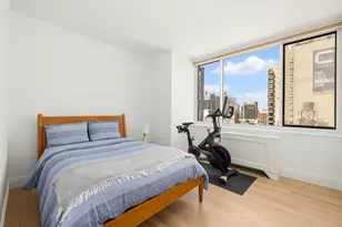 389 E 89th St, New York City, NY 10128 - Photo 9