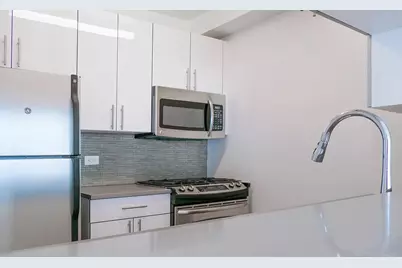 150 E 44th Street #36H, New York City, NY 10017 - Photo 3