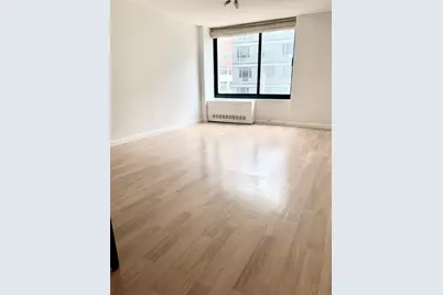 270 W 17th Street #2K, New York City, NY 10011 - Photo 1