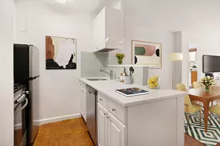 166 E 35th St, New York City, NY 10016 - Photo 3