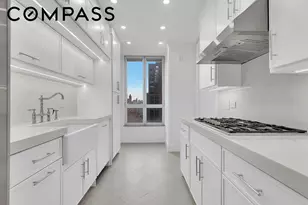351 E 51st St, New York City, NY 10022 - Photo 3