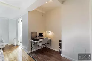 201 W 16th St, New York, NY 10011 - Photo 3