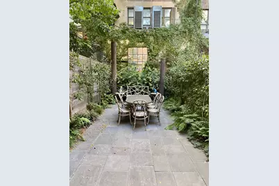 351 W 30th Street, New York, NY 10001 - Photo 19