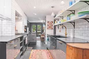 351 W 30th St, New York, NY 10001 - Photo 15