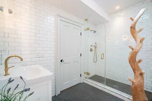 351 W 30th St, New York, NY 10001 - Photo 9
