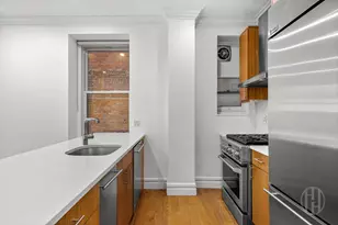 26 E 63rd St, New York City, NY 10065 - Photo 9