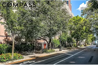 222 E 61st Street, New York City, NY 10065 - Photo 31
