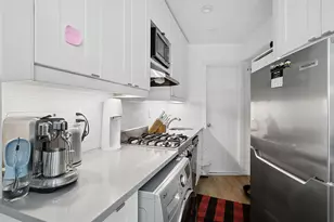 516 E 78th St, New York City, NY 10075 - Photo 7