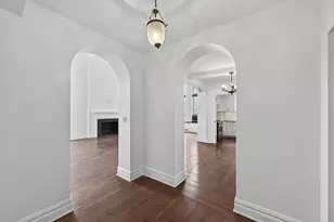 350 W 57th St, New York, NY 10019 - Photo 3