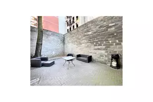 247 E 39th St, New York, NY 10016 - Photo 7