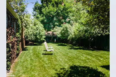 1917 Glenwood Road, New York City, NY 11230 - Photo 17