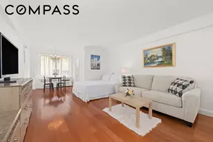 225 E 46th St, New York, NY 10017 - Photo 1