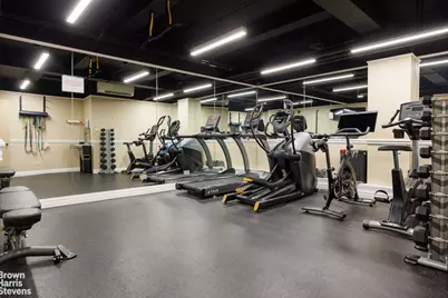 940 Park Avenue #2A, New York, NY 10028 - Photo 13
