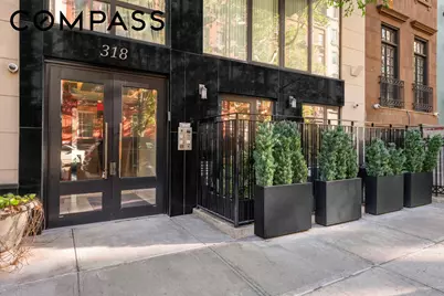 318 E 81st Street #1, New York City, NY 10075 - Photo 11
