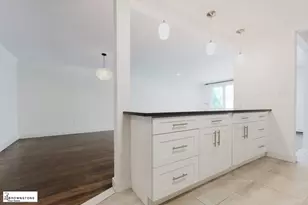576 Henry St, New York City, NY 11231 - Photo 5