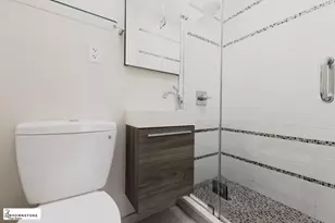 576 Henry St, New York City, NY 11231 - Photo 11