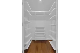 100 W 58th St, New York City, NY 10019 - Photo 13